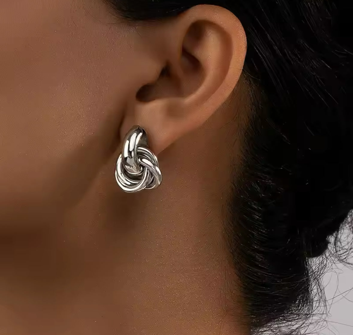 Sliver Knot Earrings