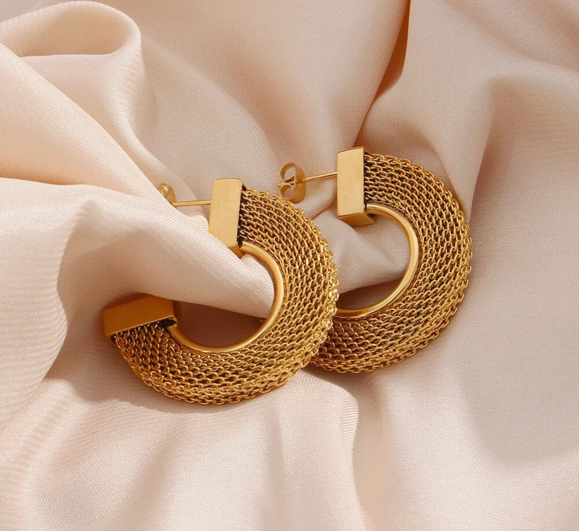Mesh Hoops
