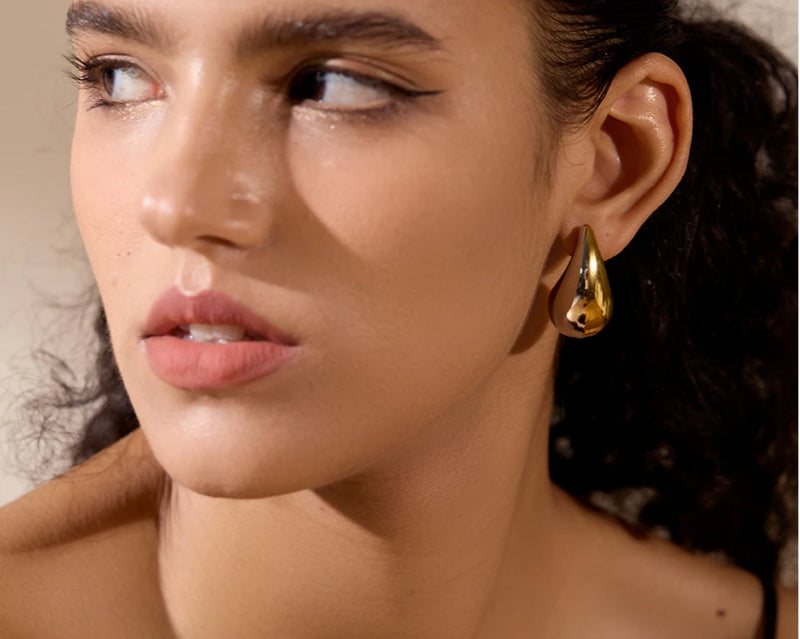 Teardrop Gold Earrings